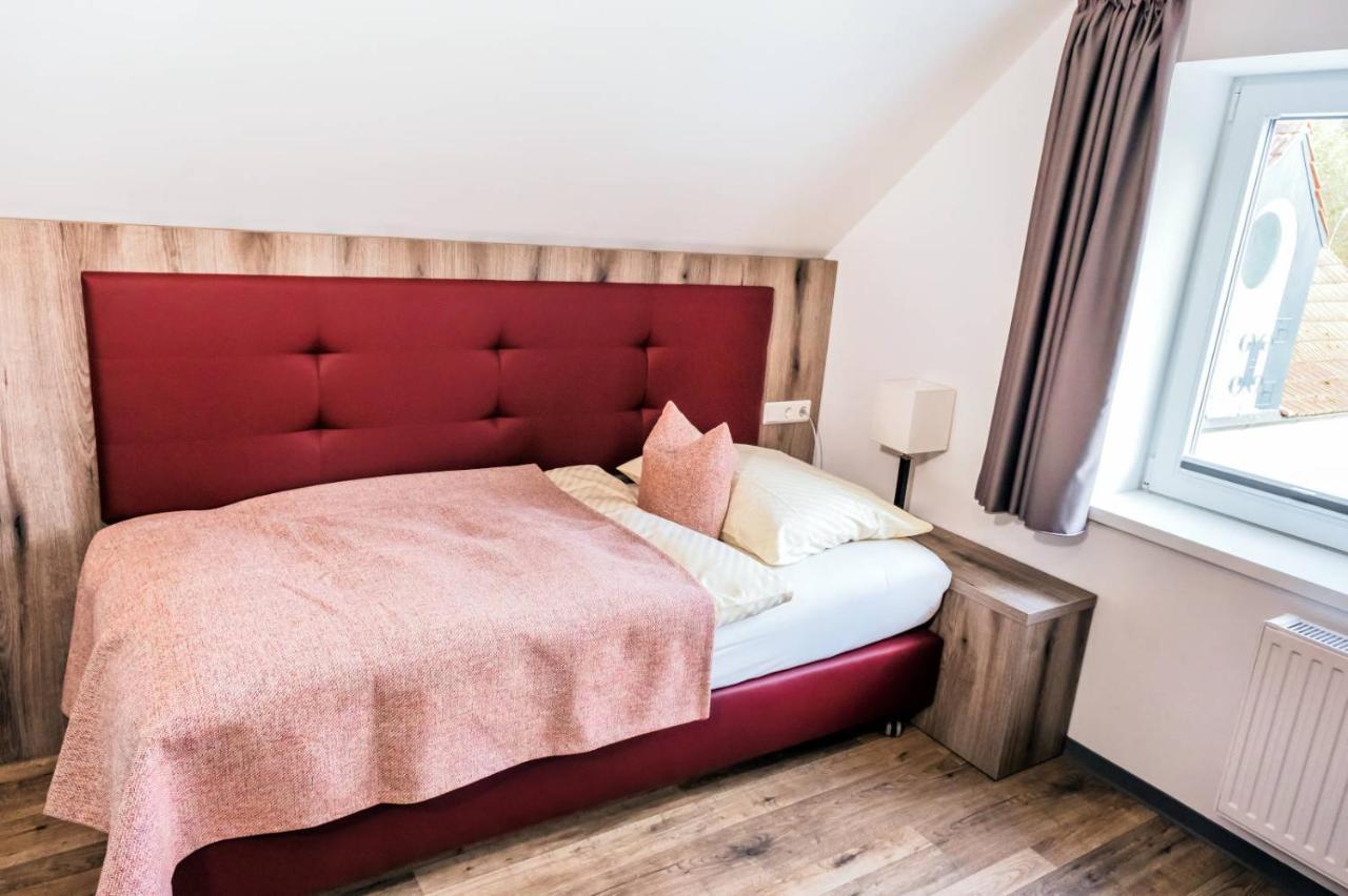 Galeriehotel Maribondo 워프스위드 외부 사진